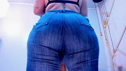           online show from July 4, 11:50 am