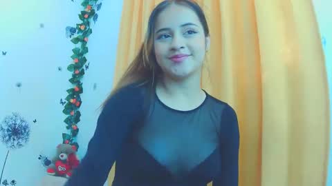 Snapshot of alison_doncell chatting on October 9, 1:59 pm alison_doncell online show from October 9, 1:59 pm