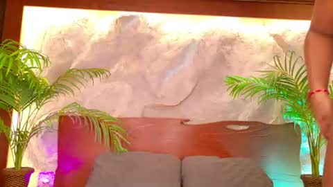 Alison Moon  online show from July 22, 10:33 pm