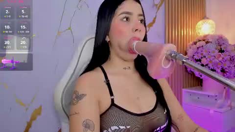 Alissa owens online show from July 28, 11:17 am