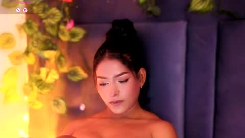alisse_xx online show from April 29, 1:47 pm