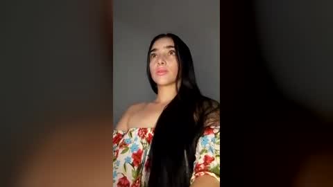 Alisson369  online show from July 8, 3:25 pm