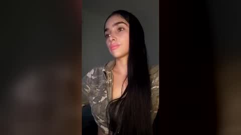 Alisson369  online show from August 5, 2:34 pm