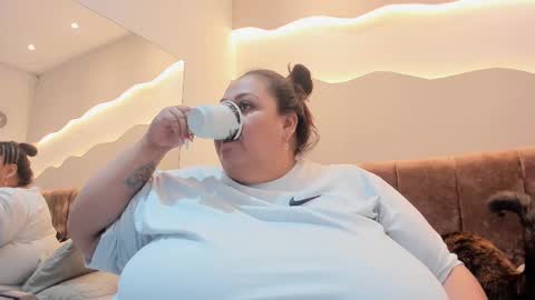 Alisson online show from February 14, 11:45 am