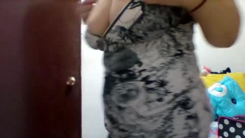 Snapshot of alisson_brand chatting on February 11, 11:53 am alisson brand online show from February 11, 11:53 am