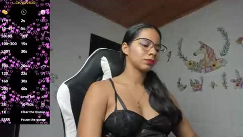 Alisson hoffman05 online show from July 14, 2:05 am