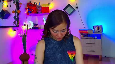 Alisson IG alisson zafiro27 online show from June 14, 3:19 am