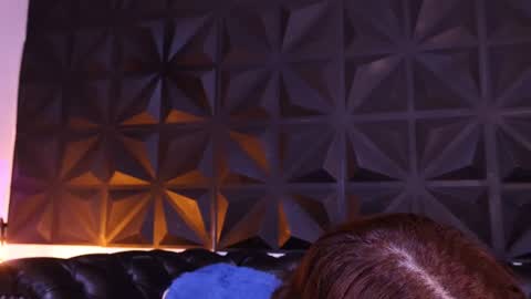 Alix online show from November 8, 9:53 pm