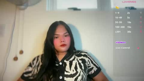 A CUTE GIRL NAME ALIYAH online show from June 30, 2:55 am