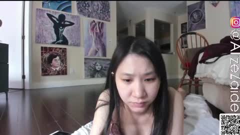 Alize Zaide online show from June 15, 7:58 pm
