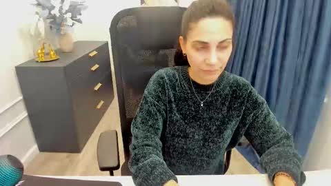 allayerty online show from November 12, 11:52 am