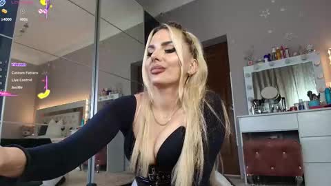 onlyfansallesya23 online show from November 3, 7:40 pm