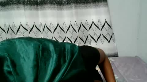 allibabexx online show from June 25, 7:15 pm