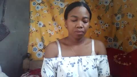 alliciax632770q online show from August 3, 12:44 pm