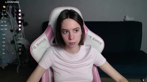 alice online show from November 5, 1:33 am