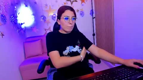 ALLISON online show from June 18, 11:53 pm