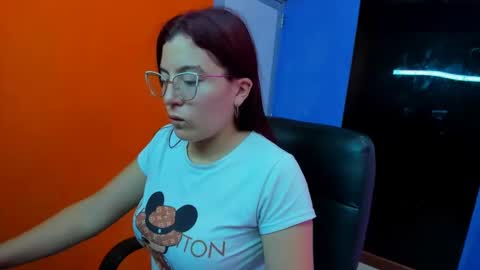 Snapshot of allisonlove_88 chatting on September 23, 3:26 am ALLISON online show from September 23, 3:26 am