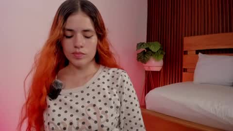 A L L I S S online show from May 2, 10:13 pm