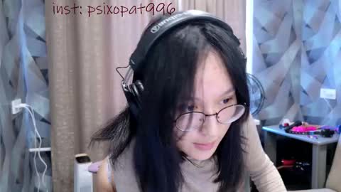 Snapshot of alllinaeve chatting on September 13, 5:15 am Alina online show from September 13, 5:15 am