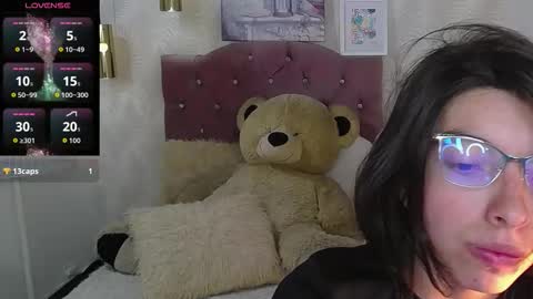 alison online show from November 10, 7:42 pm