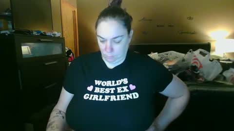 Snapshot of allnaturaltigbitties chatting on March 4, 4:52 pm Tig Bitty online show from March 4, 4:52 pm