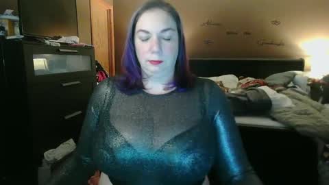 Snapshot of allnaturaltigbitties chatting on February 26, 3:25 am Tig Bitty online show from February 26, 3:25 am