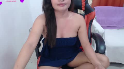 Alluring Asian online show from April 20, 7:17 pm