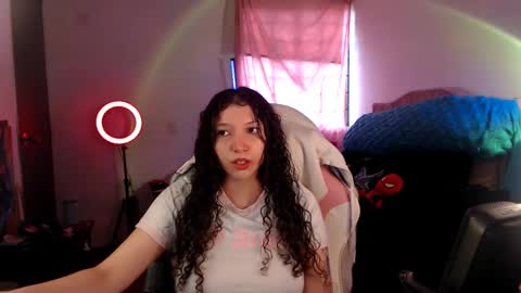 Snapshot of ally_donfort chatting on September 24, 9:25 pm Ally online show from September 24, 9:25 pm