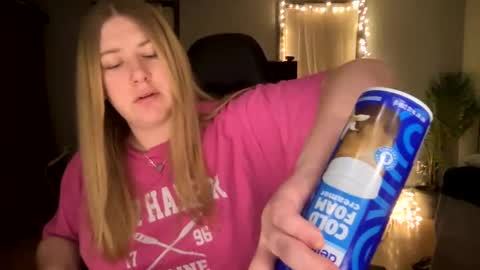 allyanalangel online show from February 19, 4:01 am