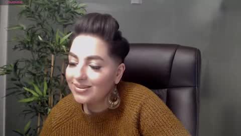         online show from February 22, 9:42 pm