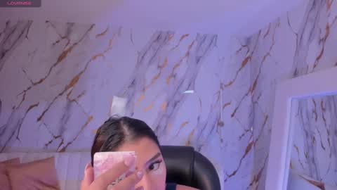 Alisson online show from February 18, 9:32 am