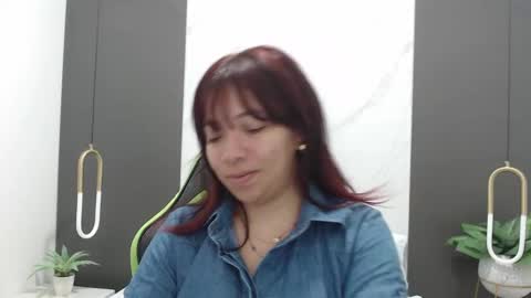Snapshot of alma_fenix chatting on January 25, 12:08 pm ALMA FENIX online show from January 25, 12:08 pm