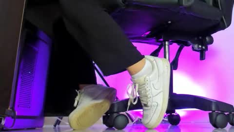 ALMA FENIX  online show from March 13, 1:23 pm