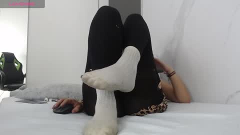 Snapshot of alma_fenix chatting on February 28, 10:17 pm ALMA FENIX online show from February 28, 10:17 pm