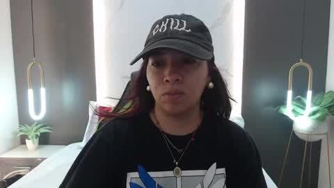 Snapshot of alma_fenix chatting on February 3, 12:03 pm ALMA FENIX online show from February 3, 12:03 pm