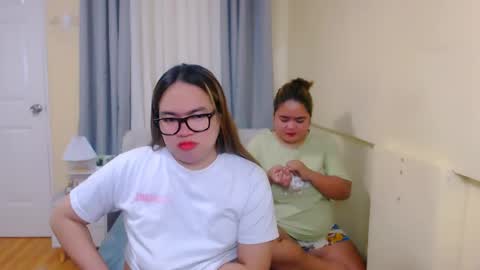 Almira online show from April 26, 1:36 am