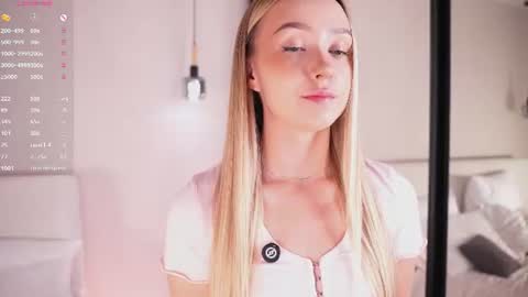Lia online show from July 18, 3:10 am