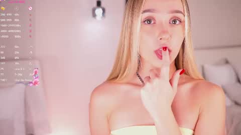 Lia online show from June 17, 2:46 am