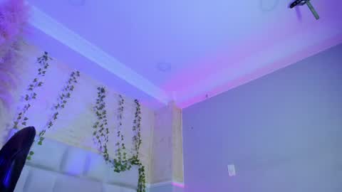 ALONDRA CUTE online show from June 13, 6:22 am