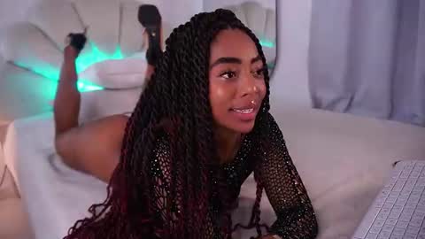 Alondra online show from June 23, 10:46 am