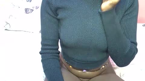 alorapavo online show from March 17, 7:07 pm