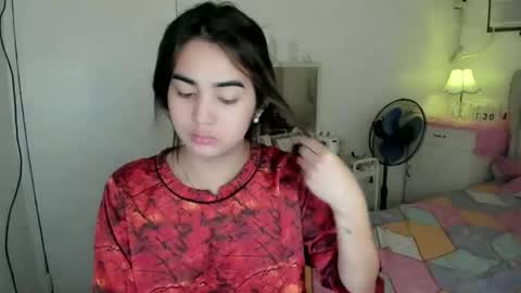 alovelydollnica online show from April 30, 2:28 am