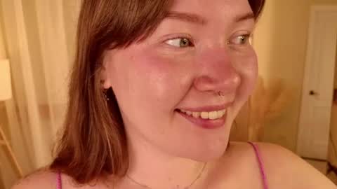 Lilu online show from July 2, 5:24 am