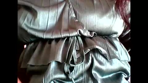 Snapshot of aly826805 chatting on March 6, 7:54 pm analia online show from March 6, 7:54 pm