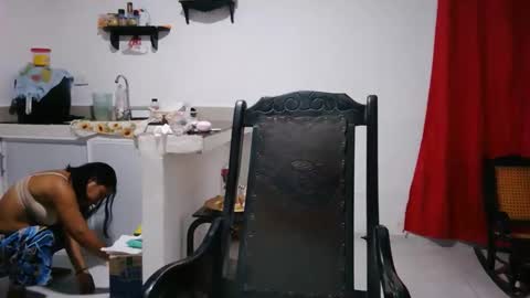 analia online show from November 15, 3:51 am