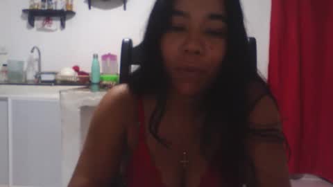 Snapshot of aly826805 chatting on September 27, 6:09 am analia online show from September 27, 6:09 am