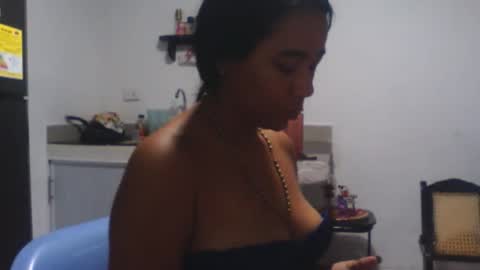 Snapshot of aly826805 chatting on September 10, 4:34 am analia online show from September 10, 4:34 am