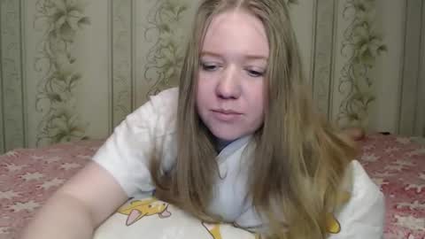 alya764770 online show from April 29, 7:30 pm