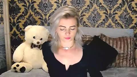 aly online show from February 21, 10:17 am