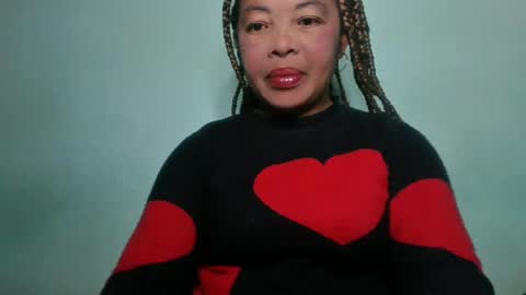 alypierette online show from July 6, 5:46 am